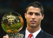 开云体育登录-巅峰对决，深圳队力克黄蜂，米切尔关键进球定乾坤