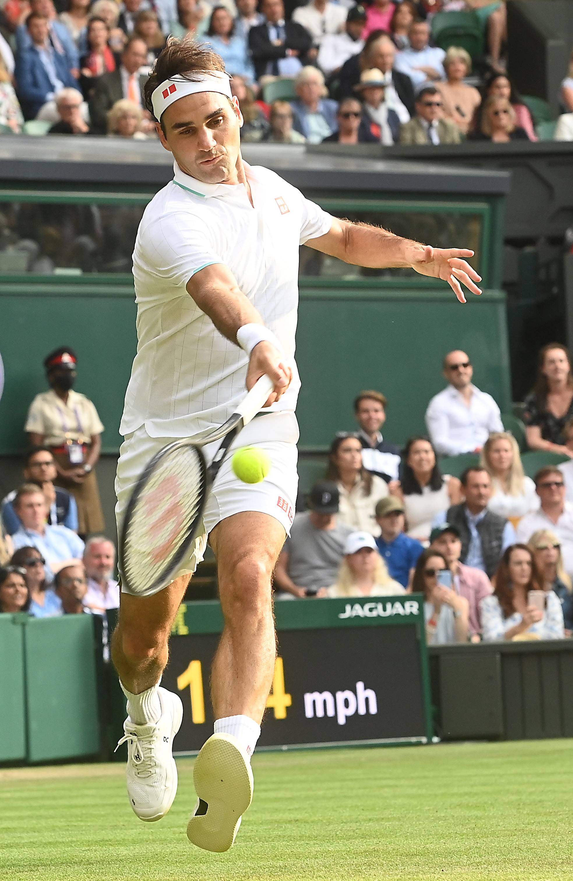 包含西班牙网球队绝地反击澳大利亚网球队，费德勒高光表现的词条