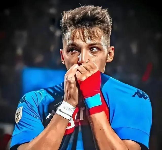 新秀崭露头角,成为球队新希望 新秀崭露头角,成为球队新希望