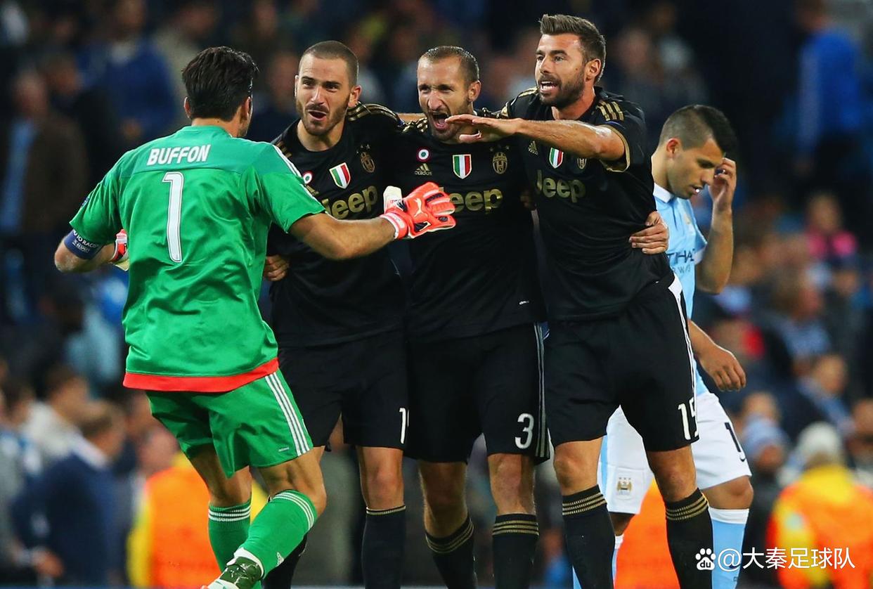 足球赛事场上球员实力对比尽显悬殊的简单介绍 足球赛事场上球员实力对比尽显悬殊的简单介绍