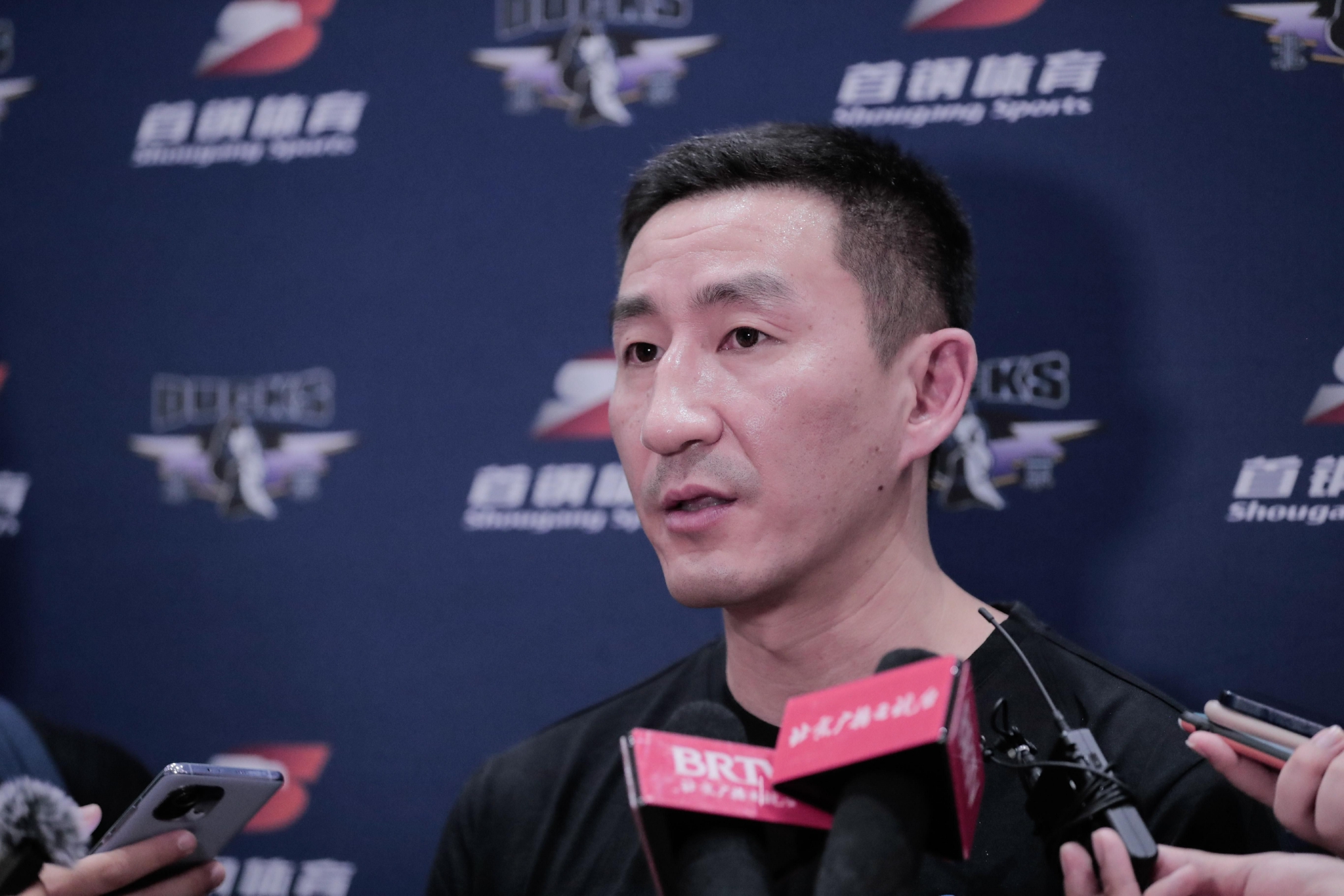 关于北京首钢主教练变阵,战术效果显著的信息 关于北京首钢主教练变阵,战术效果显著的信息