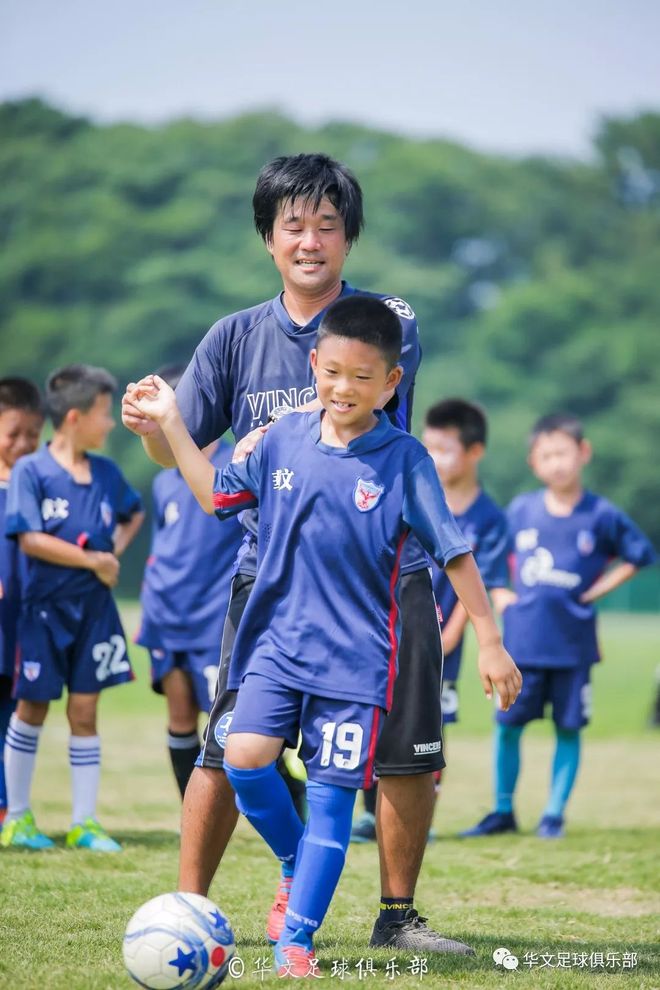 北美洲足球明日之星选拔营开启,年轻球员积极参与的简单介绍 北美洲足球明日之星选拔营开启,年轻球员积极参与的简单介绍