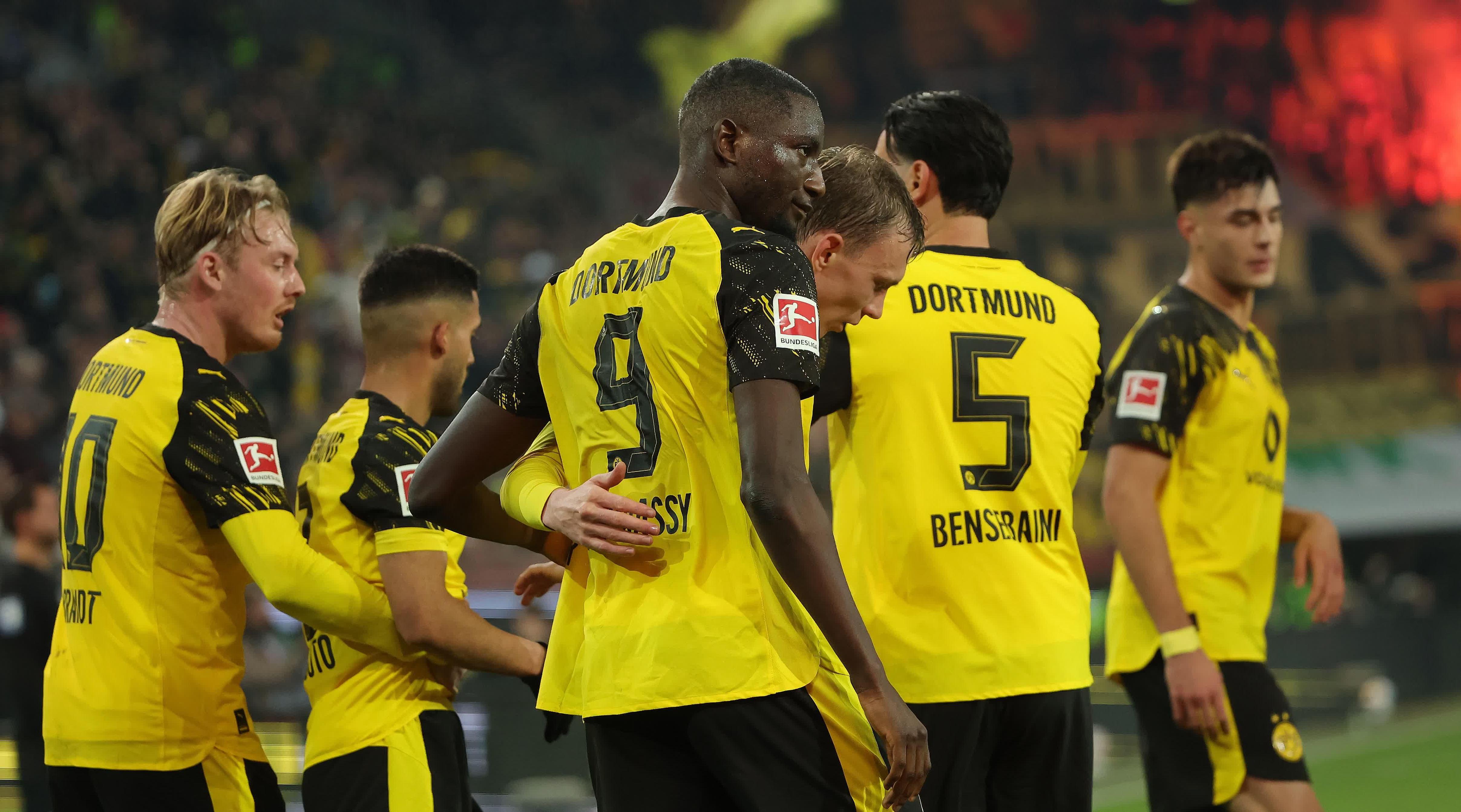 包含多特蒙德再次展现强大实力,取得胜利的词条 包含多特蒙德再次展现强大实力,取得胜利的词条