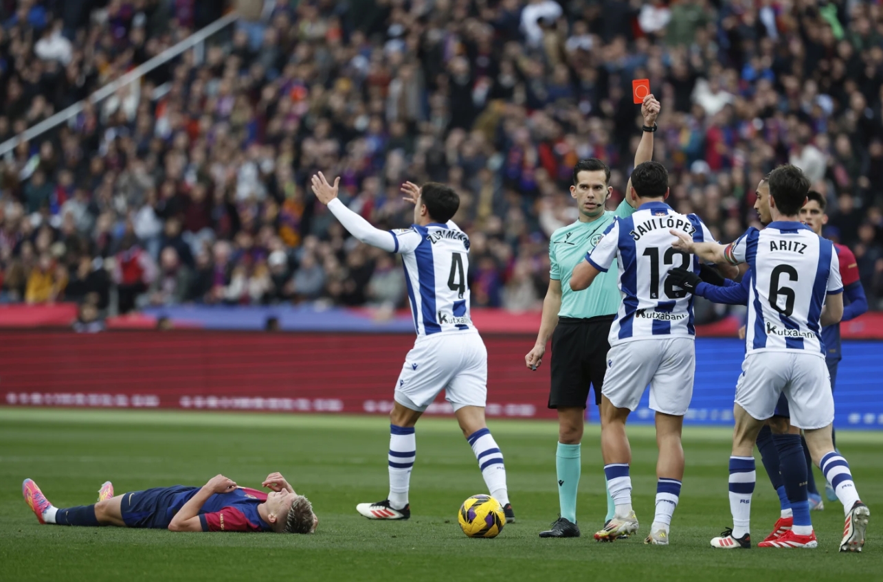 包含巴塞罗那球员受伤,或将缺席下一场比赛的词条 包含巴塞罗那球员受伤,或将缺席下一场比赛的词条