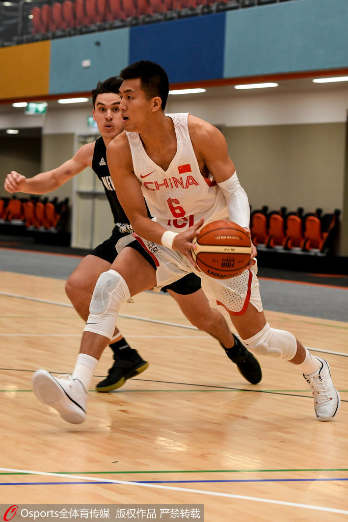 新西兰队在热身赛中获得胜利 新西兰队在热身赛中获得胜利