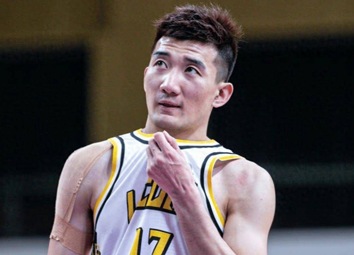 关于勇士绝杀辽宁队，孙铭徽统治全场的信息