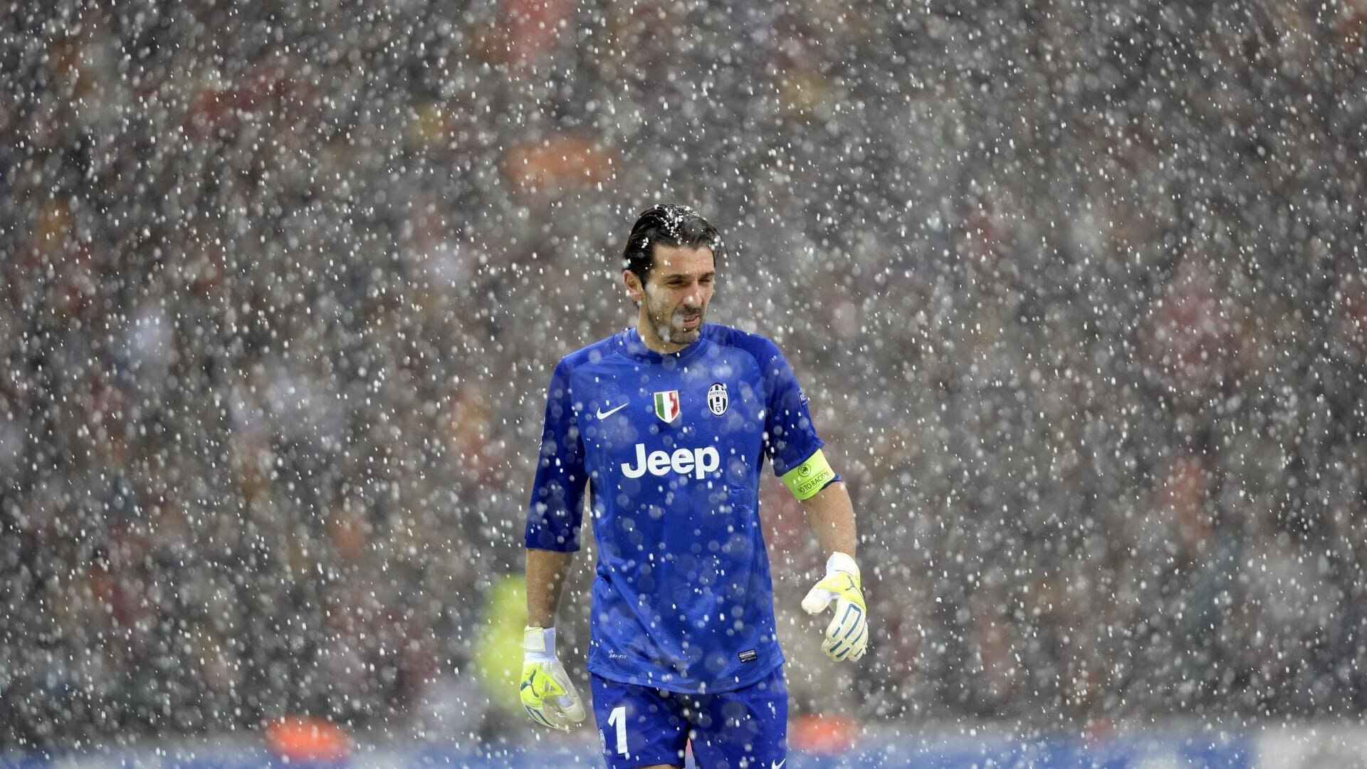 年度焦点之战之夜，京多安持续制造杀伤，谱写中场大师的统治篇章