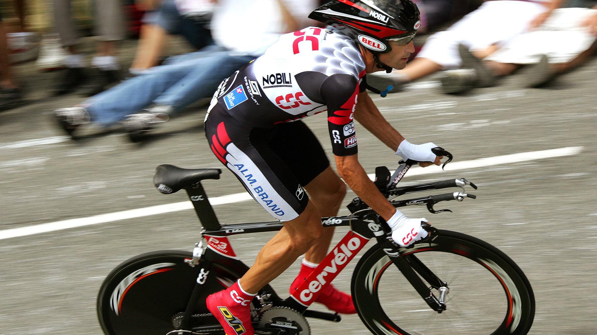 欧冠决赛焦点战，加拿大最后时刻击败多特蒙德